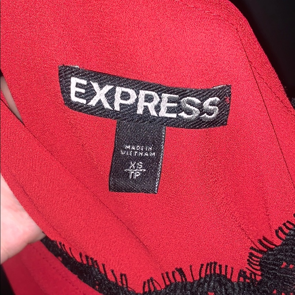 Red express blouse - Picture 5 of 7